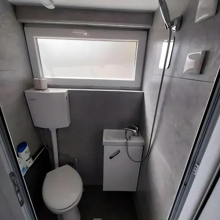 Appartement Independent In A House In The